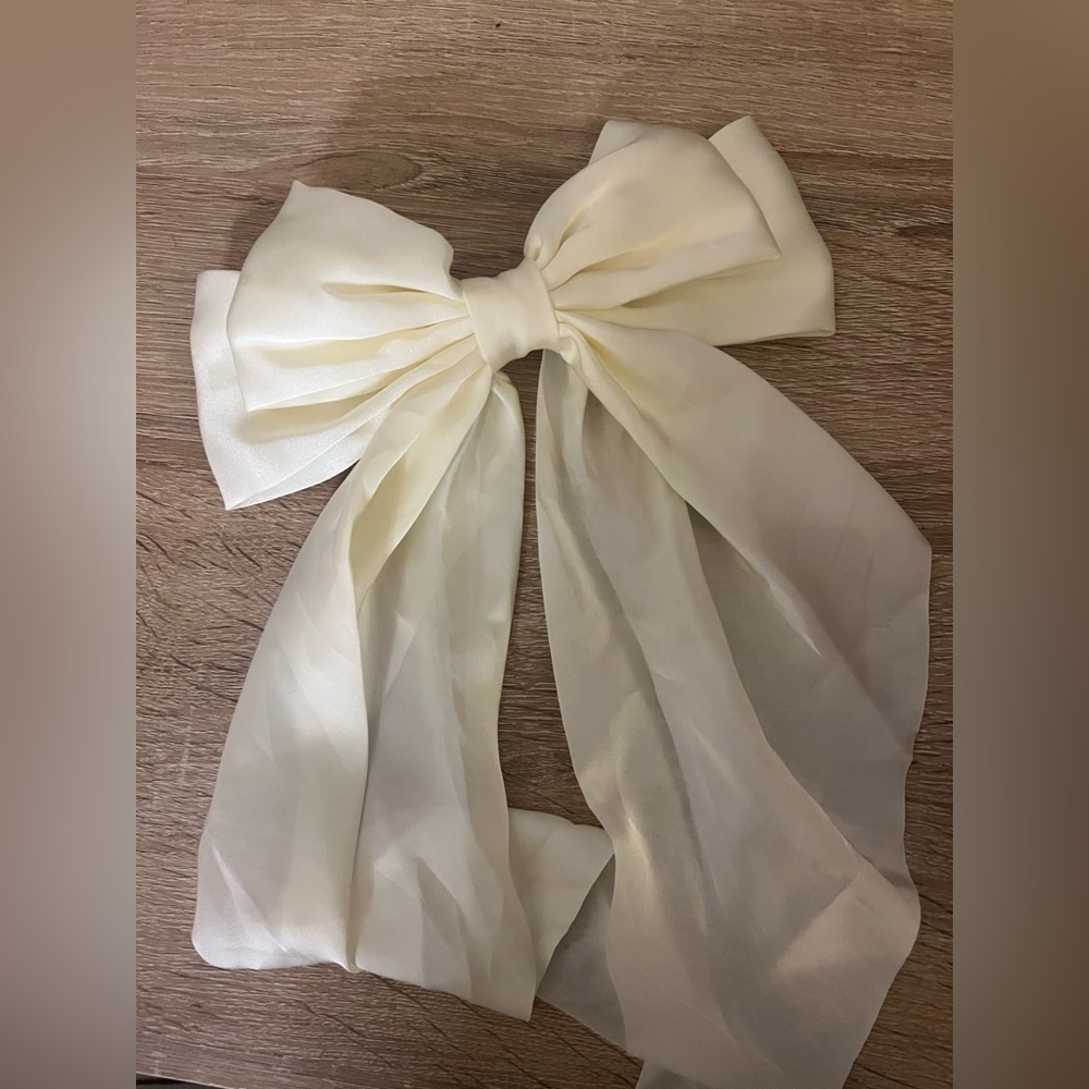 Hair bow 🌸🌸🤩